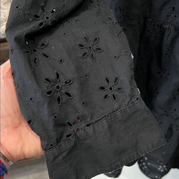 GAP Black Eyelet Button Dress - Picture 4 of 5